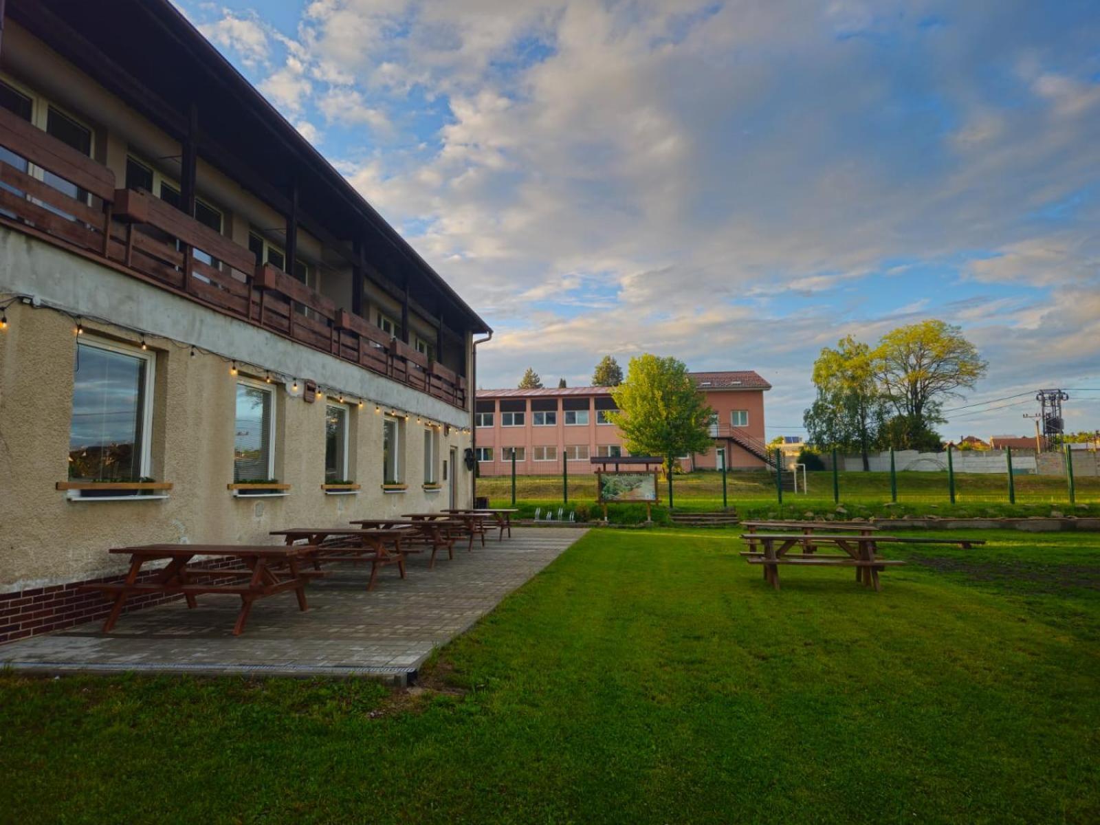 Turisticka Ubytovna Hornad Spisske Tomasovce ภายนอก รูปภาพ