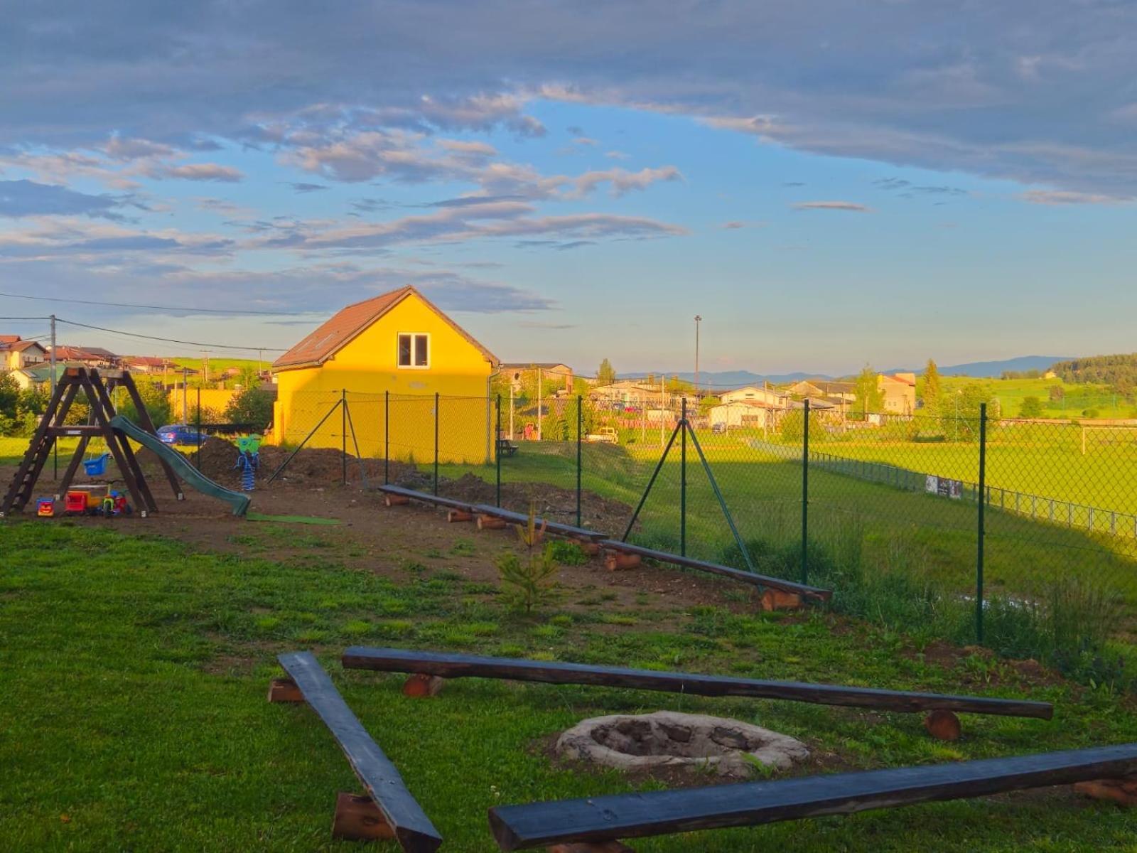 Turisticka Ubytovna Hornad Spisske Tomasovce ภายนอก รูปภาพ